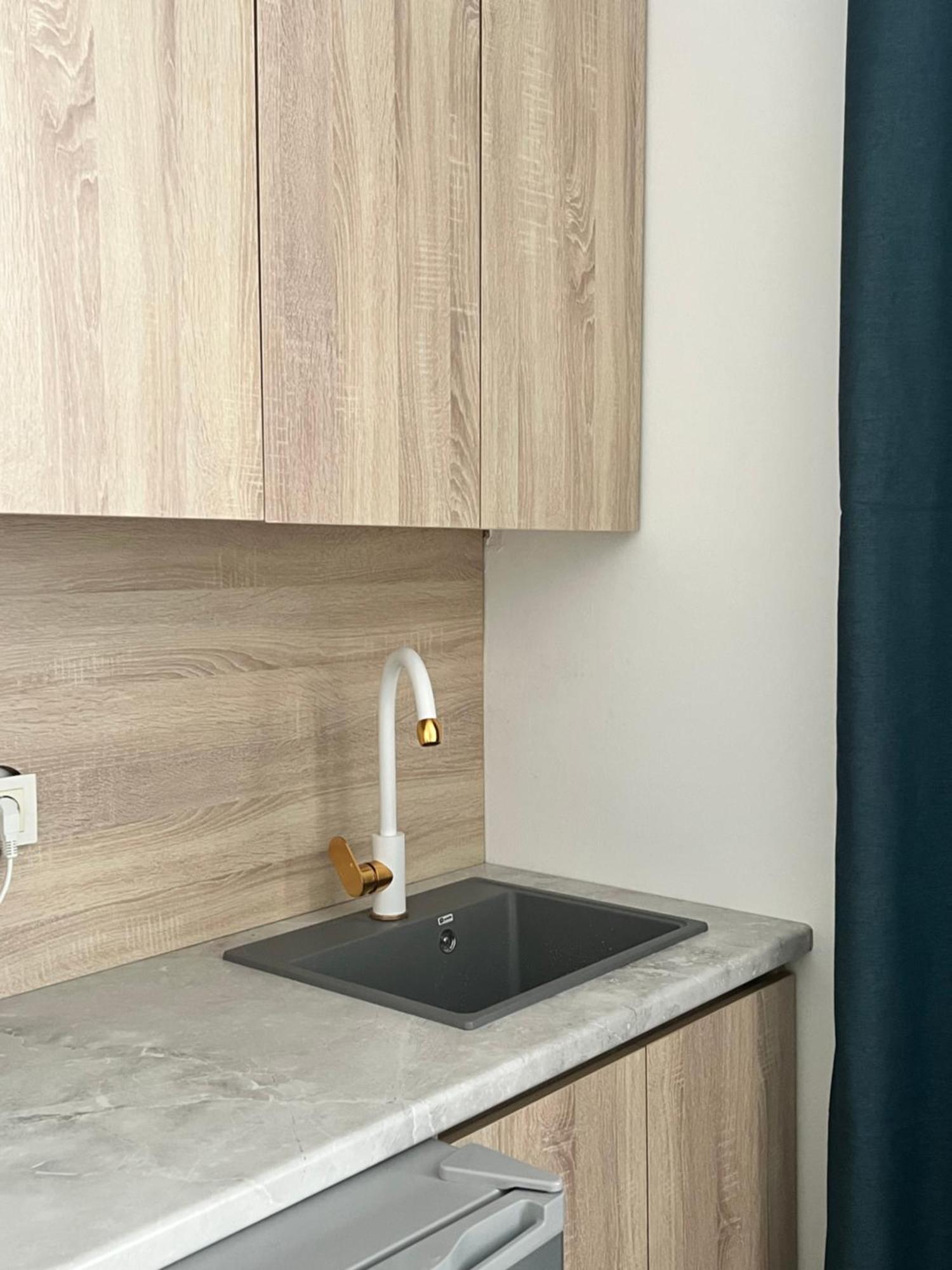 Hyat Apartment Бишкек Экстерьер фото