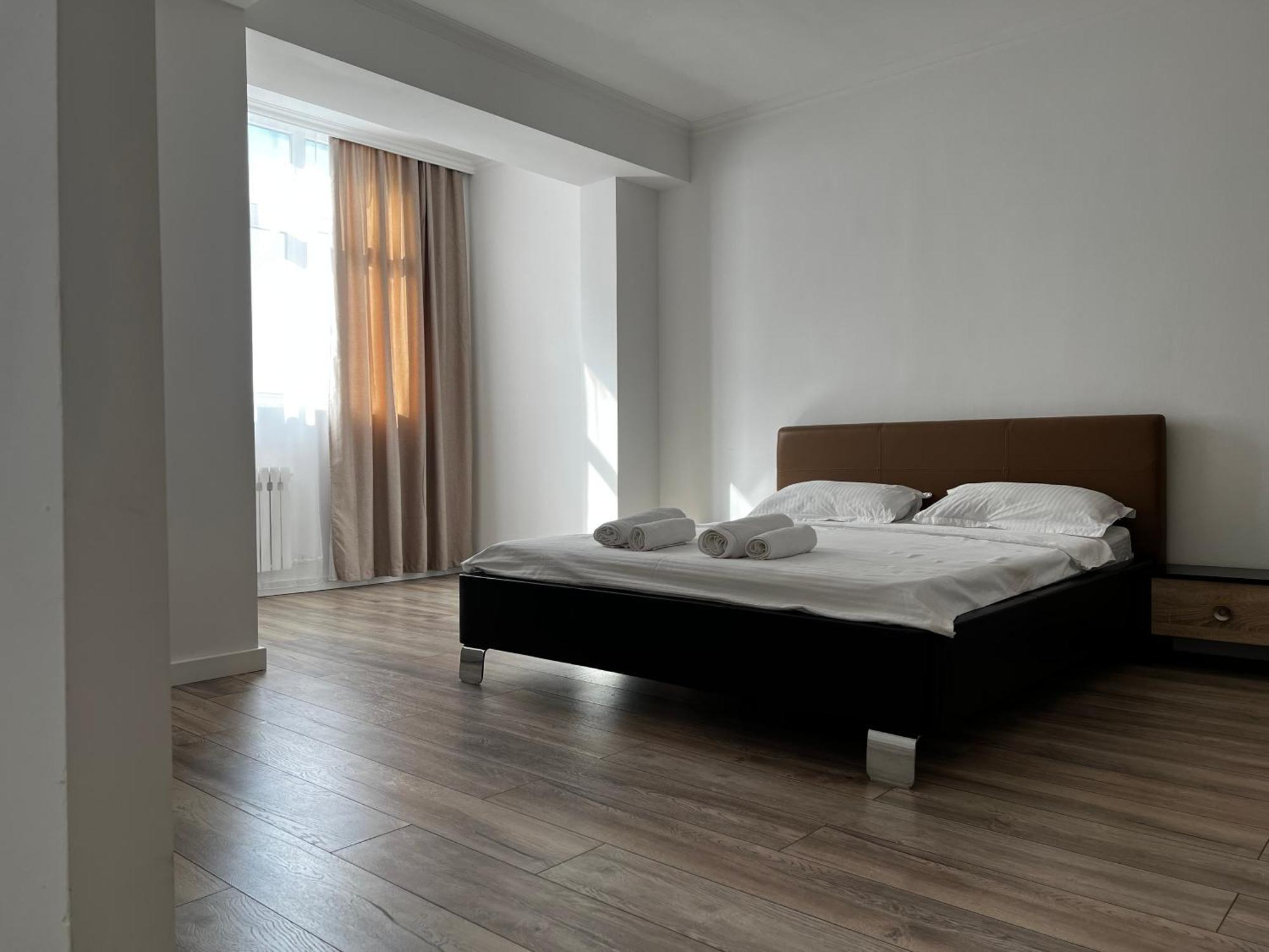 Hyat Apartment Бишкек Экстерьер фото